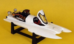 drag-boats-blank-white-02